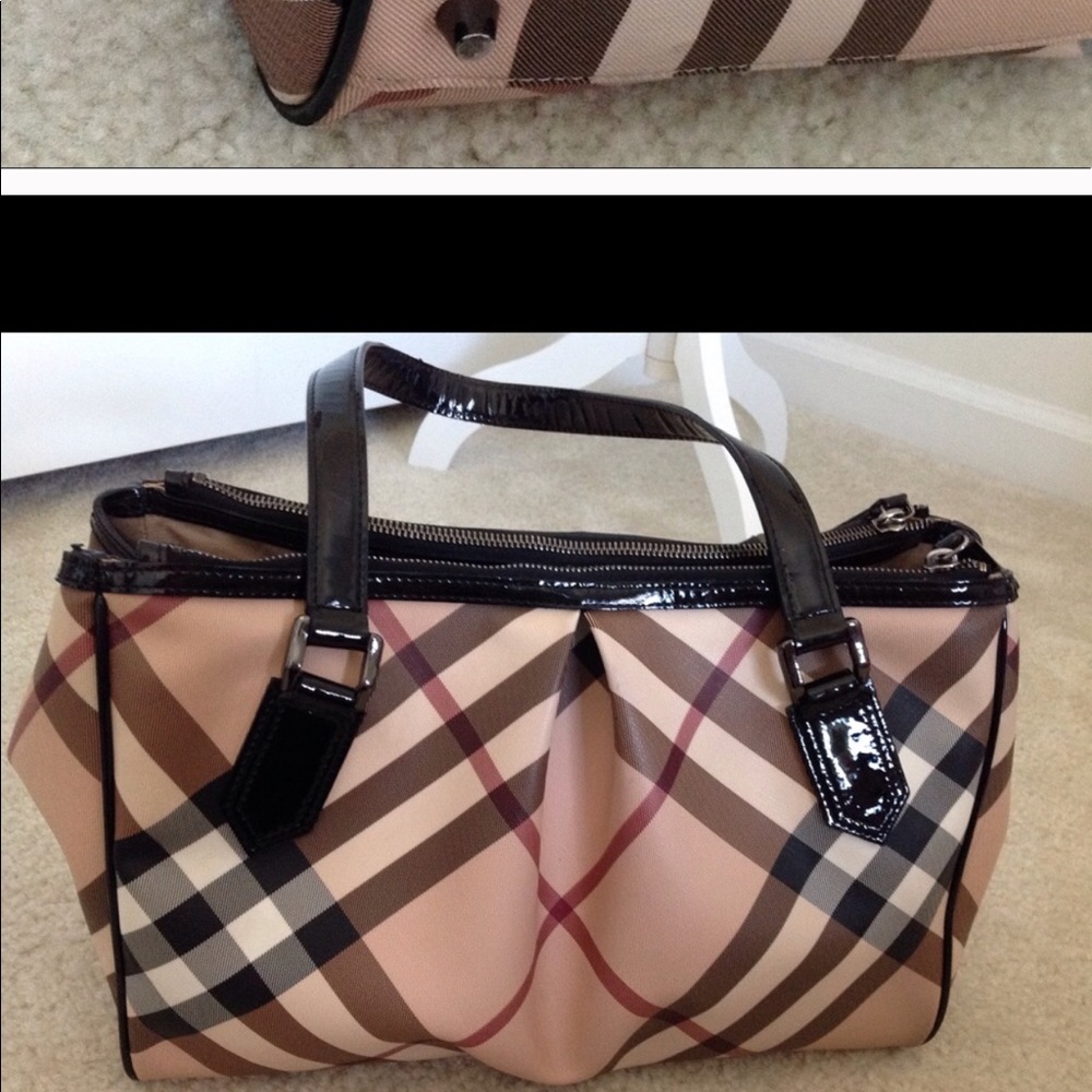 💥SOLD💥 Burberry NovaCheck Handbag - Picture 7 of 7